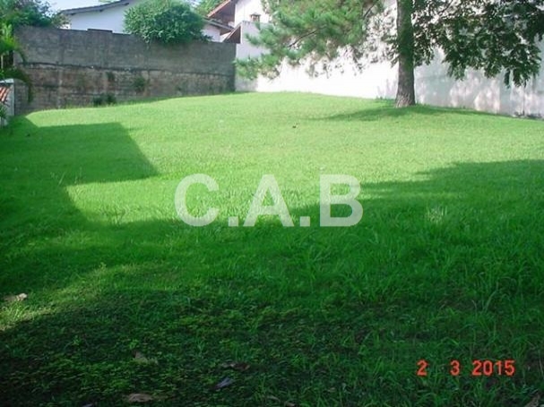 Terreno plano de esquina no Res 09 Alohaville