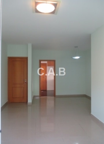 Apartamento no Ed. Resort tamboré - Alphaville