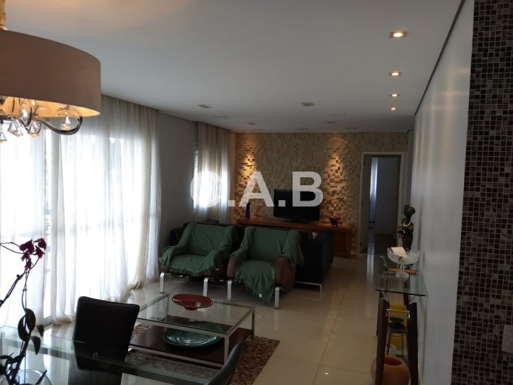 Apartamento 3 quartos no Ed. Ghaia em Alphaville com 132m²