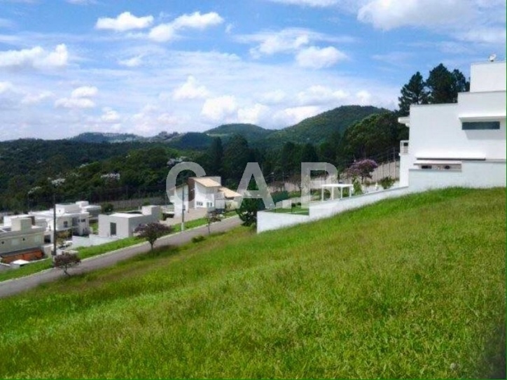 Terreno no Condomínio Valville II