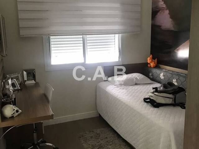 Apartamento para Venda em Santana de Parnaíba - 5