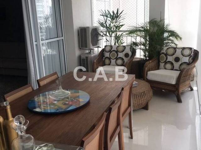 Apartamento para Venda em Santana de Parnaíba - 2
