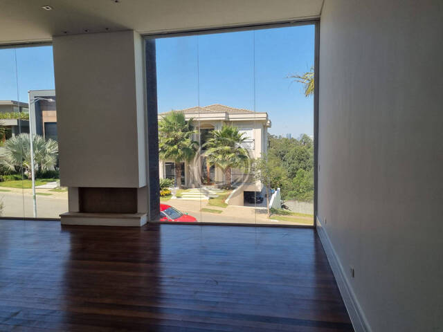 #5726 - Casa em condomínio para Venda em Santana de Parnaíba - SP
