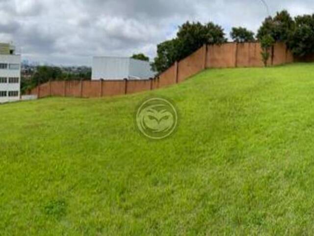 Terreno para Venda em Santana de Parnaíba - 4