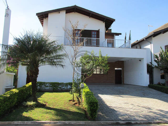 #8302 - Casa em condomínio para Venda em Santana de Parnaíba - SP