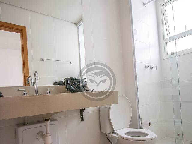 Apartamento para Venda em Santana de Parnaíba - 5