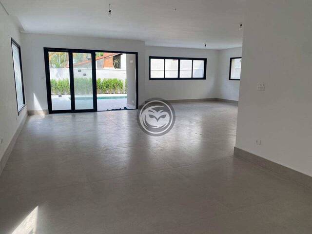 #12064 - Casa em condomínio para Venda em Santana de Parnaíba - SP