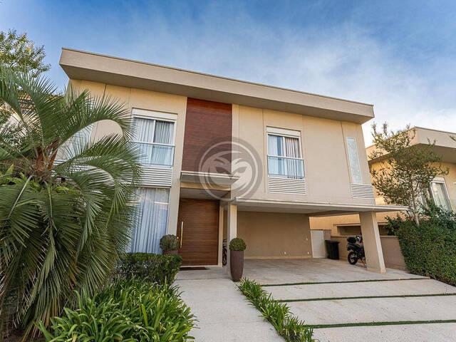 #13583 - Casa em condomínio para Venda em Santana de Parnaíba - SP