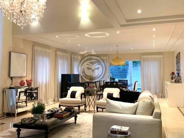 #13686 - Casa em condomínio para Venda em Santana de Parnaíba - SP