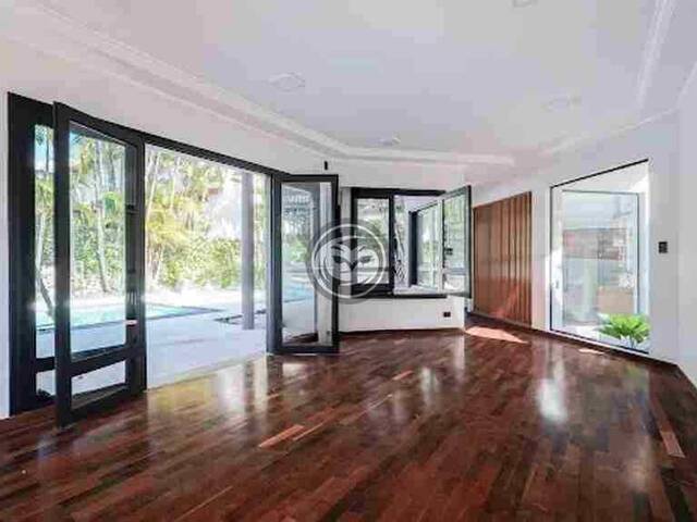 #13868 - Casa em condomínio para Venda em Santana de Parnaíba - SP - 2