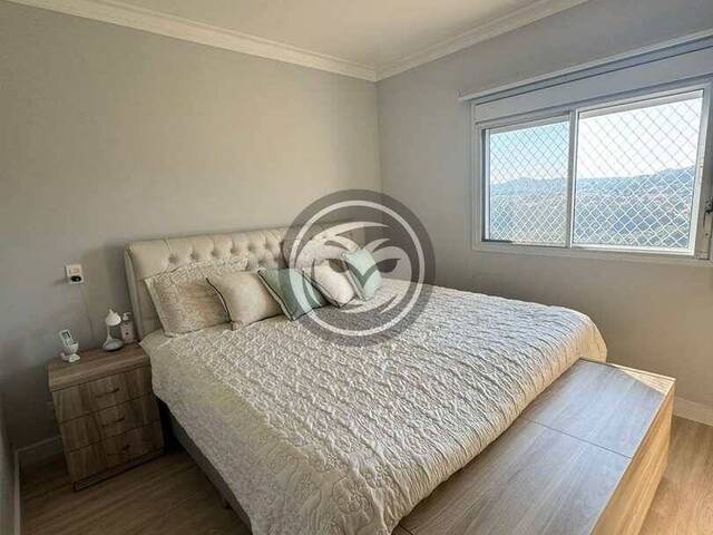 Apartamento para Venda em Santana de Parnaíba - 4