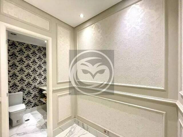 Apartamento para Venda em Santana de Parnaíba - 4