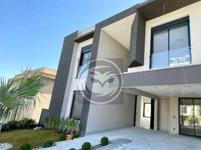 Casa em condomínio para Venda em Santana de Parnaíba - 2