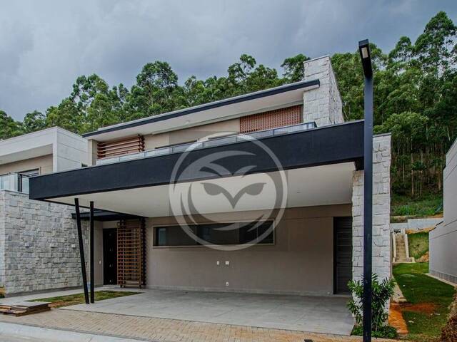 #12066 - Casa em condomínio para Venda em Santana de Parnaíba - SP