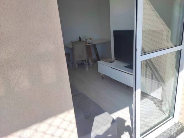 Apartamento para Venda em Carapicuíba - 4