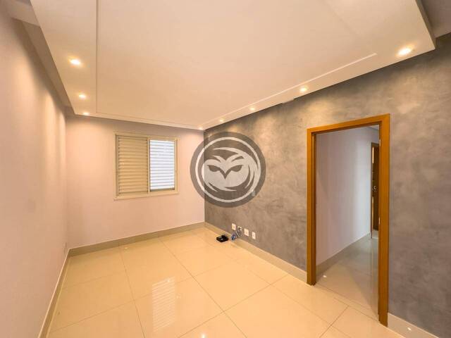 Apartamento para Venda em Santana de Parnaíba - 4